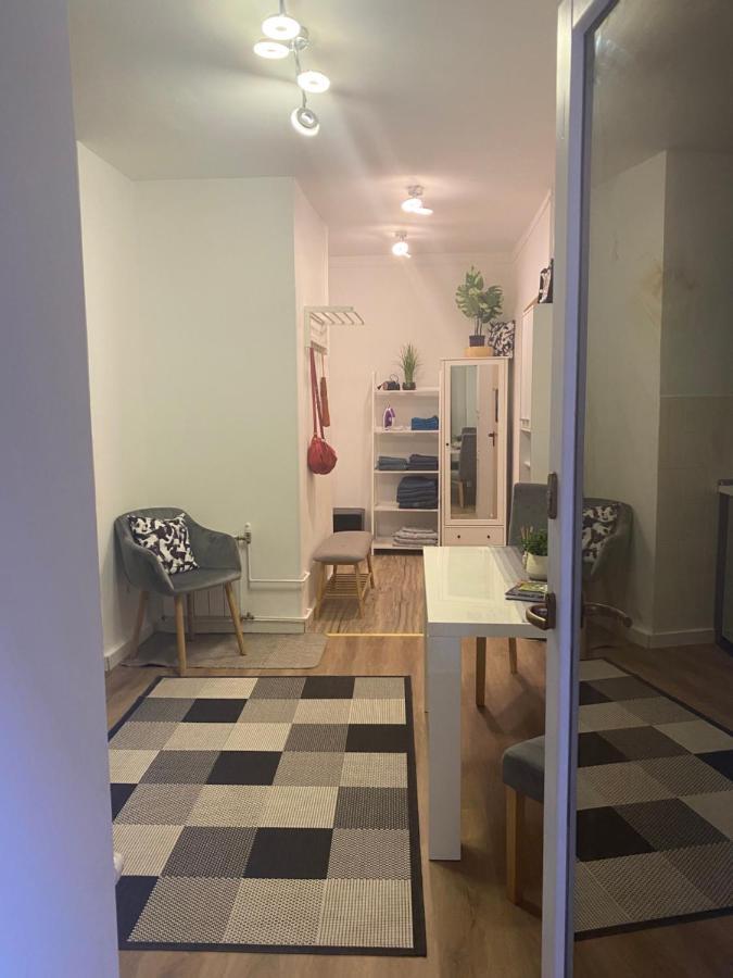 Tatra Apartment By The Danube Fully Accessible Budapest Exterior foto